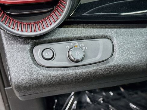 New 2026 Chevrolet Trax RS w/ Sunroof Package FWD image 11