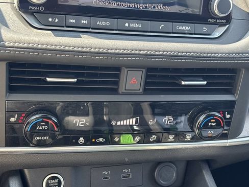Certified 2023 Nissan Rogue SV w/ SV Premium B Package FWD image 30