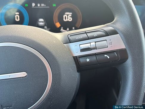 Certified 2025 Hyundai Tucson SEL image 55