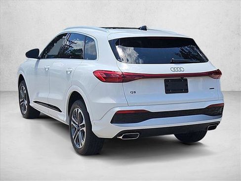 Used 2026 Audi Q5 Premium AWD/4WD image 8