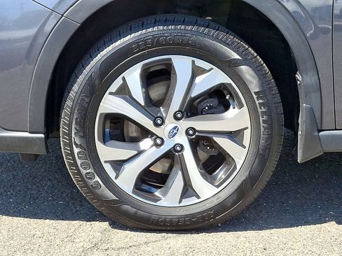 Used 2020 Subaru Outback Touring XT AWD/4WD image 8