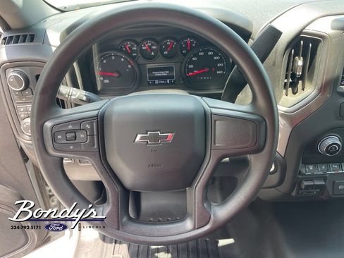 Used 2025 Chevrolet Silverado 2500 Custom w/ Custom Value Package AWD/4WD image 7