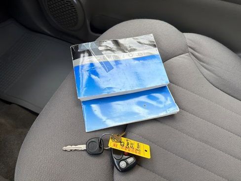 Used 2003 Chevrolet S10 Pickup LS w/ Convenience Package image 24