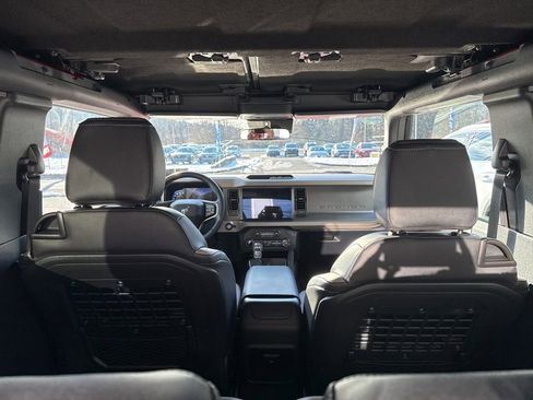 Used 2024 Ford Bronco Big Bend image 11