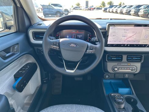 New 2025 Ford Maverick XLT w/ XLT Luxury Package image 13