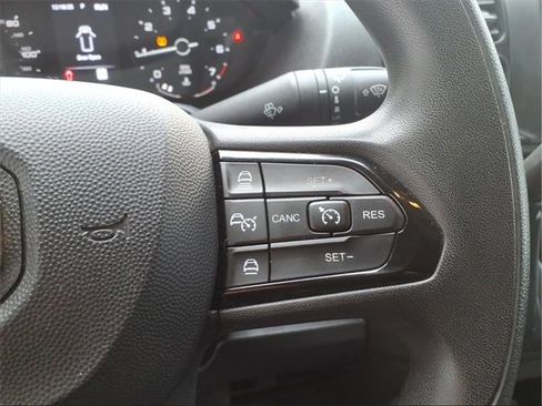 Used 2024 RAM ProMaster 2500 w/ Convenience Group image 17