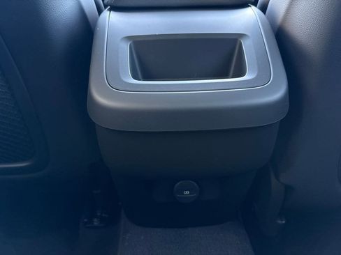 New 2026 Volvo XC60 B5 Core image 12