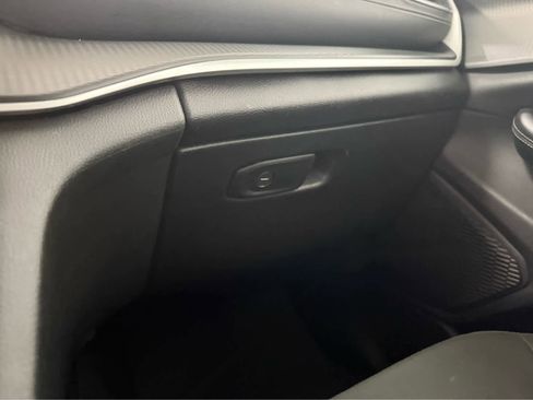 Used 2024 Jeep Grand Cherokee Laredo AWD/4WD image 21