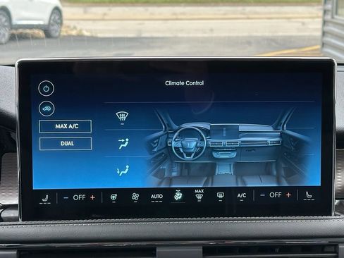 New 2026 Lincoln Corsair Reserve w/ Jet Appearance Package image 15