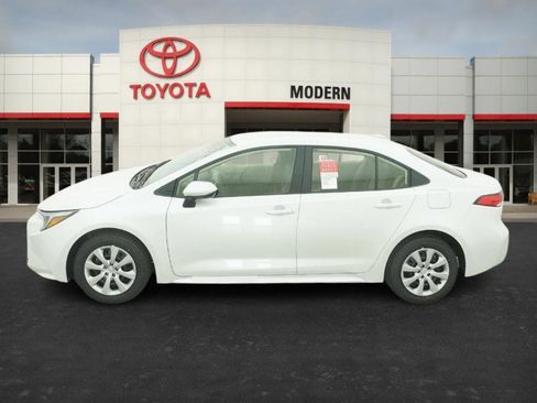 New 2026 Toyota Corolla LE image 9