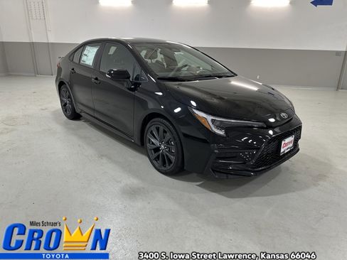 New 2026 Toyota Corolla SE image 4