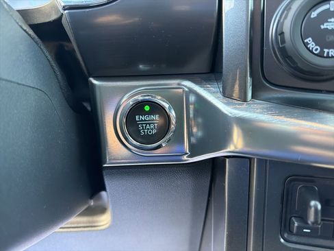 Used 2021 Ford F150 Lariat w/ Max Trailer Tow Package image 32