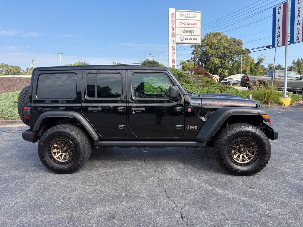 Used 2024 Jeep Wrangler Unlimited Rubicon w/ Convenience Group AWD/4WD image 4