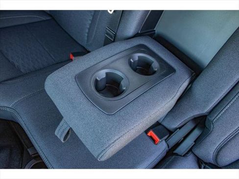 Certified 2025 RAM 2500 Big Horn AWD/4WD image 19