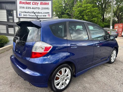 Used 2011 Honda Fit Sport image 3