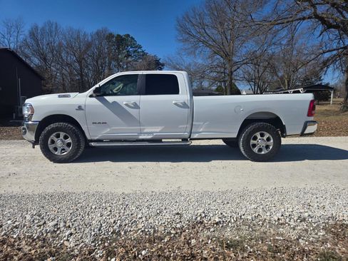 Used 2020 RAM 3500 Big Horn w/ Level 2 Equipment Group image 2