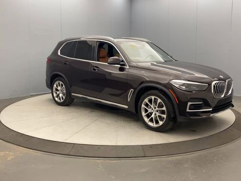 Used 2023 BMW X5 xDrive40i w/ Premium Package AWD/4WD image 7