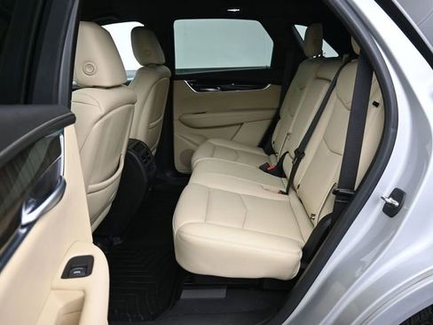 Used 2019 Cadillac XT5 AWD image 29