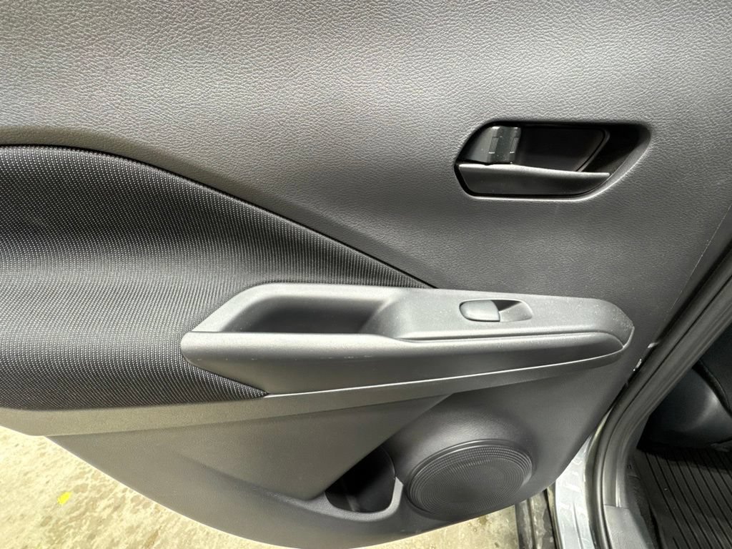 Used 2025 Nissan Kicks Play S FWD image 18