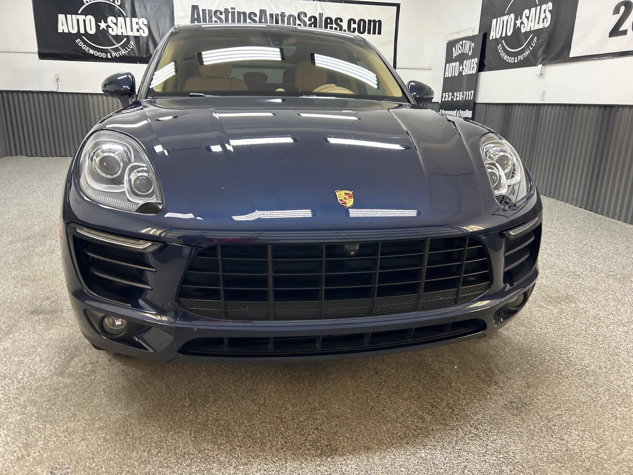 Used 2016 Porsche Macan S AWD/4WD image 2