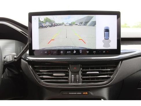 Used 2024 Ford Escape ST-Line w/ Tech Pack #1 FWD image 29