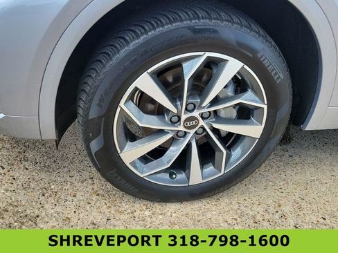Used 2022 Audi Q5 2.0T Premium Plus w/ Premium Plus Package AWD/4WD image 33