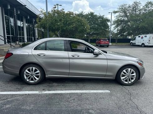 Used 2019 Mercedes-Benz C 300 Sedan image 7