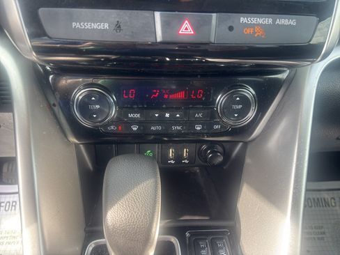 Used 2025 Mitsubishi Eclipse Cross SE AWD/4WD image 31