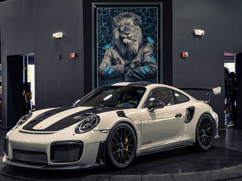 Used 2018 Porsche 911 GT2 RS w/ Weissach Package RWD image 1