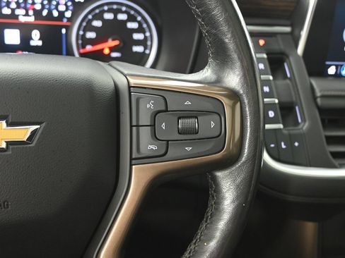 Used 2021 Chevrolet Suburban High Country AWD/4WD image 39