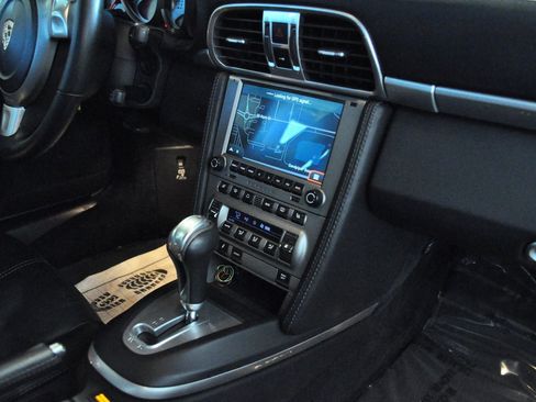 Used 2006 Porsche 911 Carrera S image 33