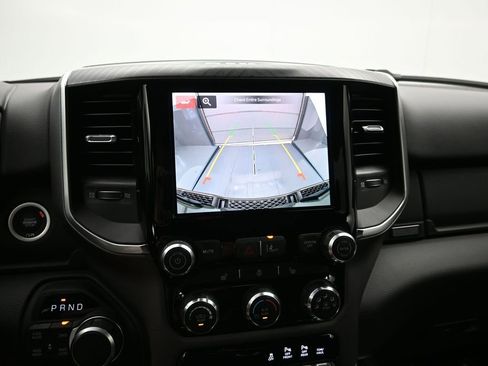 New 2026 RAM 1500 4x4 Crew Cab image 16