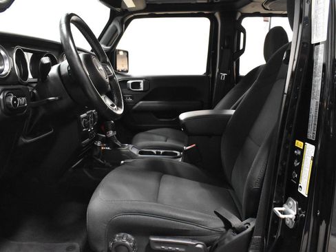 Used 2022 Jeep Wrangler Unlimited Sahara w/ LED Lighting Group image 5