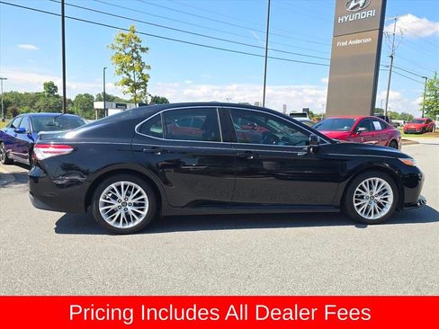 Used 2019 Toyota Camry XLE w/ Driver Assist Package FWD image 2