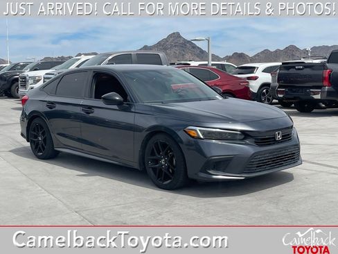 Used 2022 Honda Civic Sport image 1