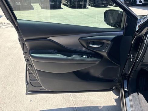 Used 2020 Nissan Murano SL w/ Cargo Package FWD image 10