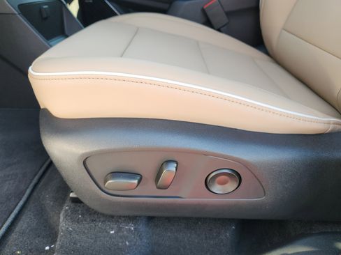 New 2026 Buick Enclave Preferred w/ Power Package image 19