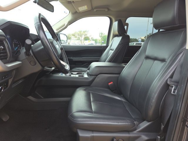 Used 2024 Ford Expedition Max XLT RWD image 28