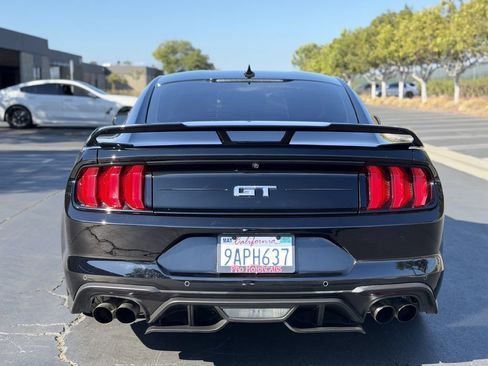 Used 2020 Ford Mustang GT Premium w/ GT Performance Package RWD image 5
