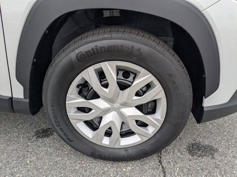 New 2026 Toyota Corolla Cross L image 11