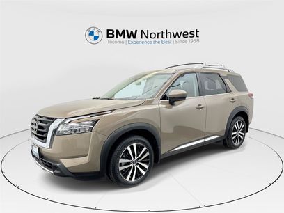 Used 2023 Nissan Pathfinder Platinum w/ Cargo Package