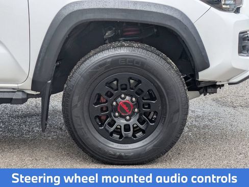 Used 2019 Toyota Tacoma TRD Pro AWD/4WD image 12