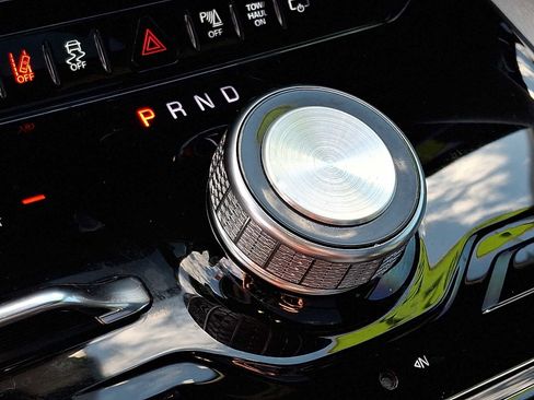 Used 2023 Jeep Wagoneer Series II image 17