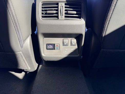 New 2026 Nissan Rogue Platinum w/ Tech Package AWD/4WD image 19