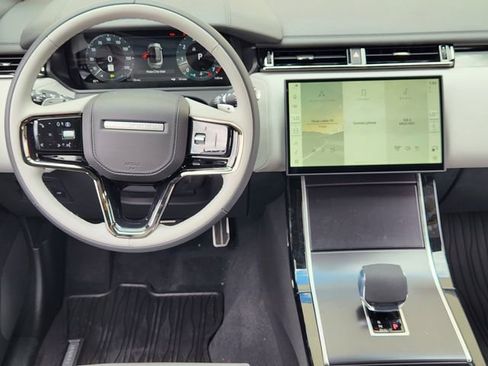 New 2026 Land Rover Range Rover Velar Dynamic SE AWD/4WD image 26