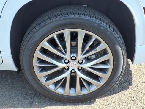 Used 2026 Buick Enclave Avenir w/ Super Cruise Package AWD/4WD image 10