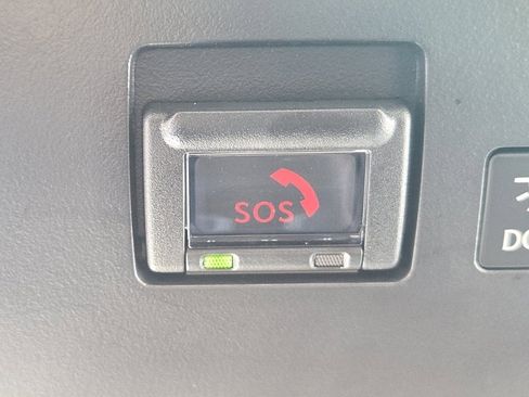 Certified 2025 Lexus ES 300h Ultra Luxury image 25