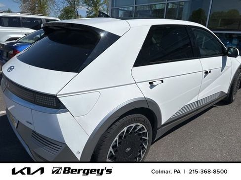 Used 2022 Hyundai Ioniq 5 Limited AWD/4WD image 5