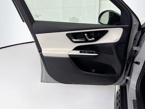 Certified 2026 Mercedes-Benz GLC 300 image 23