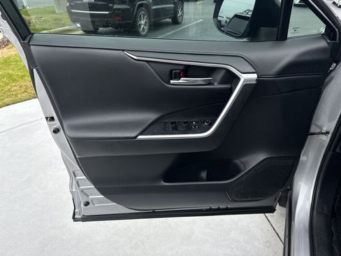 Used 2021 Toyota RAV4 XSE w/ XSE Grade Weather Package image 14